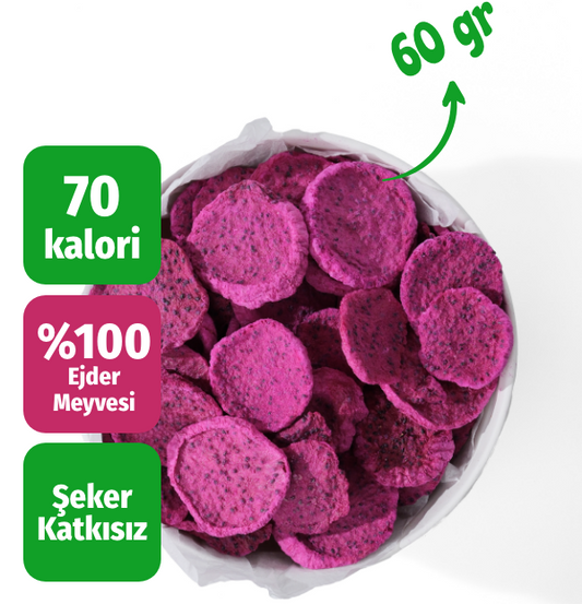 Freeze dried kırmızı ejder meyvesi küçük çerezshop kasesi içinde üstten çekim