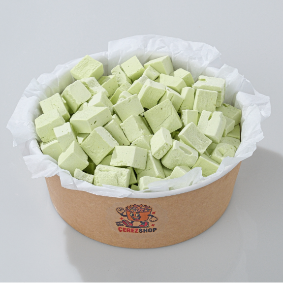 Çocuklar için eğlenceli ve pratik dondurma yeme yolu astronot dondurması - El kirletmeyen ve erimeyen dondurma atıştırmalığı.