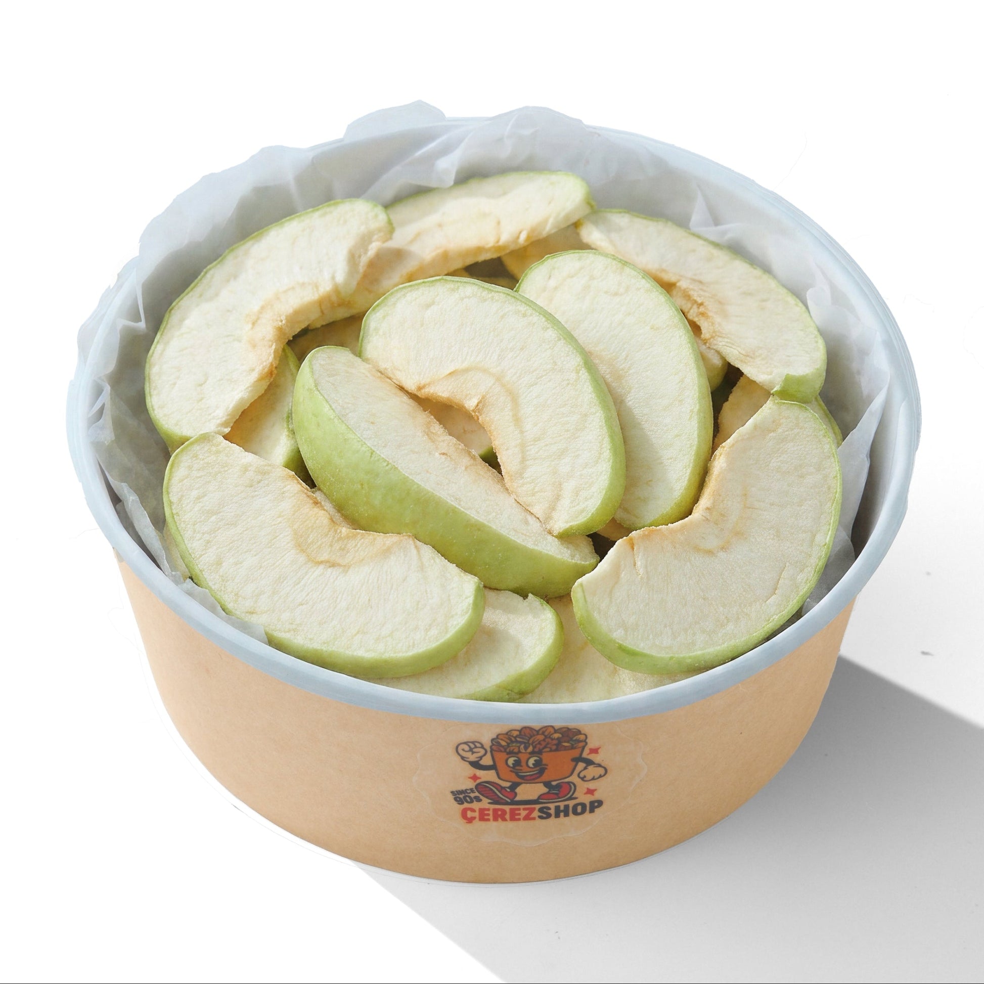 Çerezshop Freeze Dried Elma büyük kase içinde dondurularak kurutulmuş şekersiz elma dilimleri görünümü